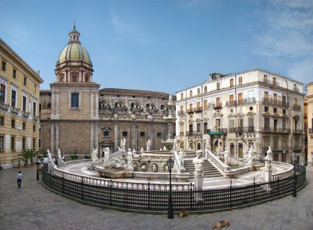 námestie Piazza Quatro, Palermo